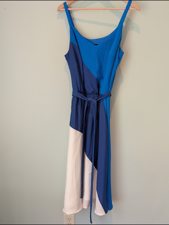 Lane Bryant Dresses & Skirts - Blue Colorblock Sleeveless Midi Dress
